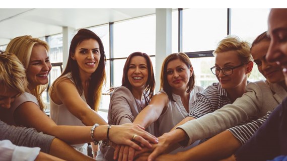 Empower your future in Iceland - Arabic women