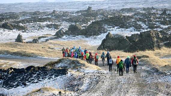 Grunnn&#xE1;mskei&#xF0; &#xED; &#xFA;tivist og fjallg&#xF6;ngum