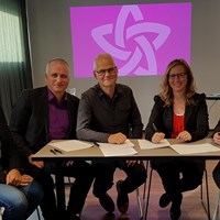 MSS og Hæfnisetur ferðaþjónustunnar undirrita samstarfssamning